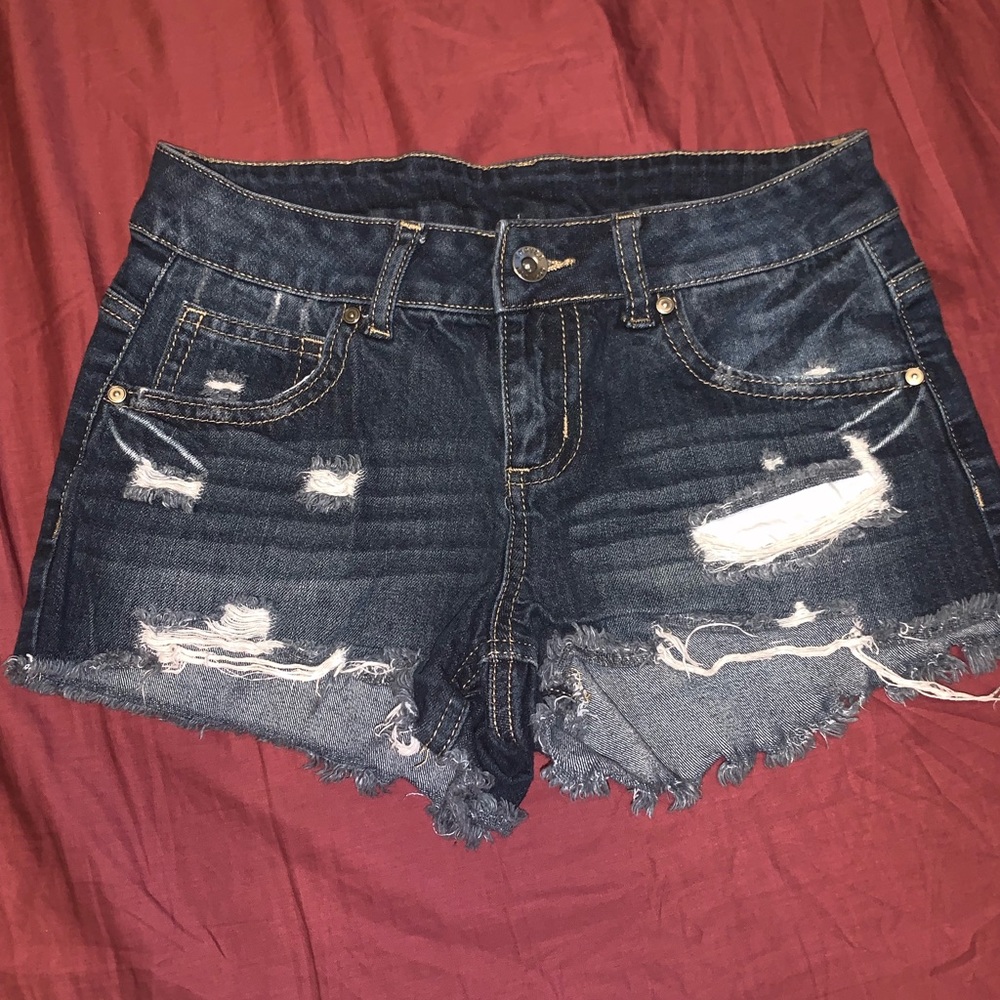 Distressed denim shorts size 3 (small)